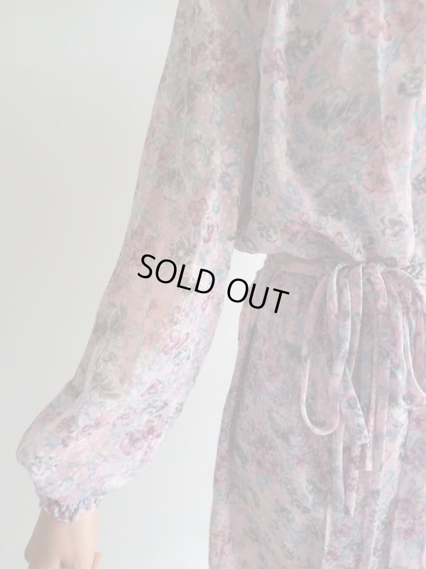 画像4: ★未使用*上品お花柄のGOODシルエットワンピ