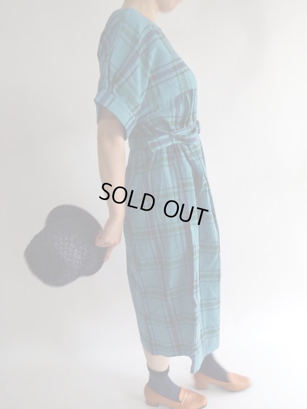 画像4: ★未使用*コットン素材の格子柄ワンピ