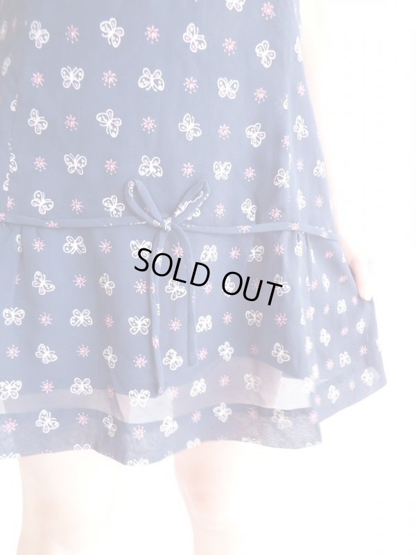 画像6: ★紺地にお花とチョウチョ柄ワンピ