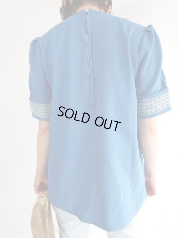 画像5: ★極上可愛いお花刺繍Aライントップス