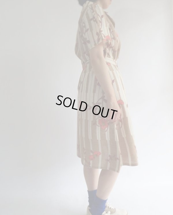 画像3: ★レトロキュートなお花ちゃんストライプワンピ