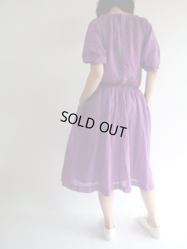 画像5: ★立体的な赤いドット柄ワンピ