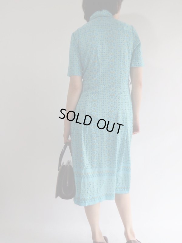 画像4: ★小さなお花と三角柄ワンピ