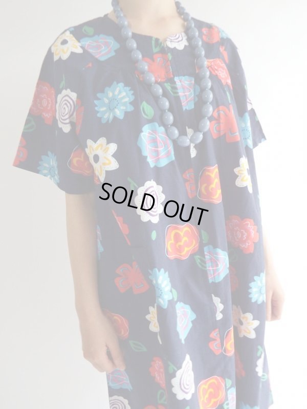 画像7: ★紺地にお花ちゃんのコットンワンピ