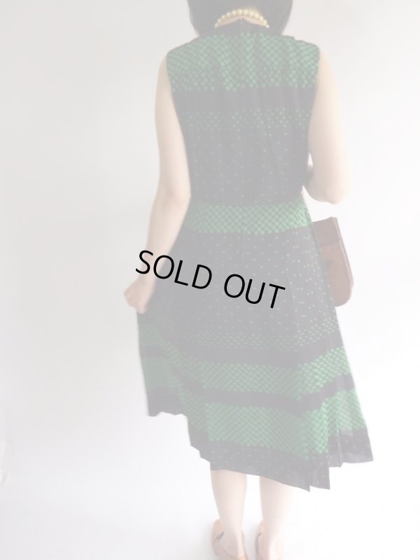 画像4: ★レナウン*黒地に緑の水玉ちゃんワンピ