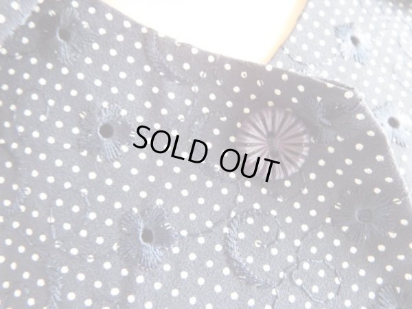 画像7: ★お仕立て品*未使用★紺地ドット柄にお花刺繍ワンピ