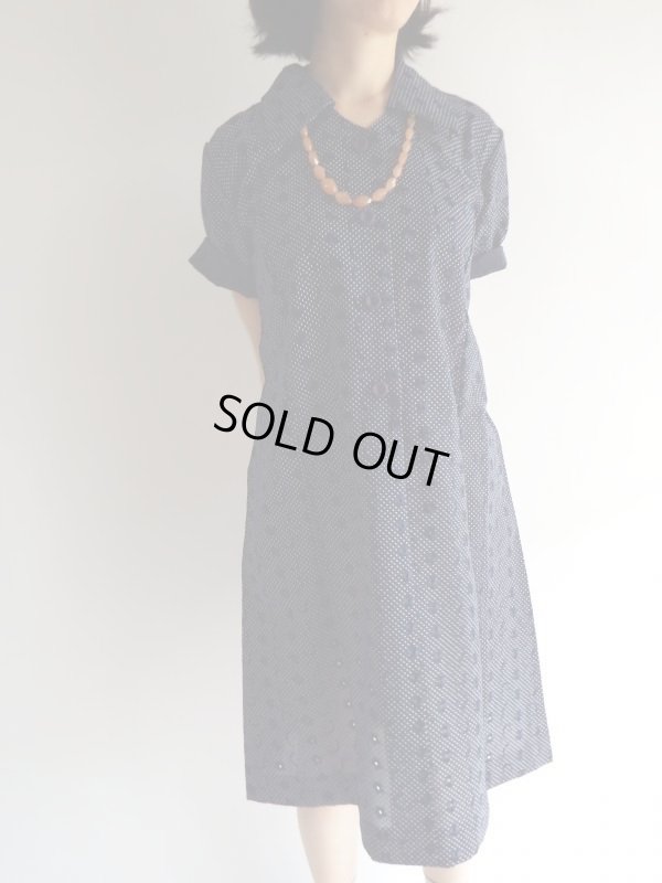 画像6: ★お仕立て品*未使用★紺地ドット柄にお花刺繍ワンピ