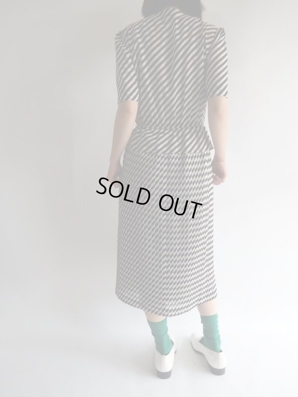 画像4: ★高島屋*ナナメストライプがカッコいいワンピ