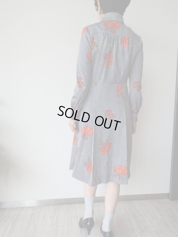 画像5: ★レトロなお花&ロープ柄のワンピ