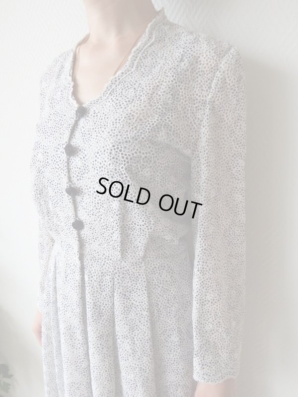 画像9: ★ドットにお花刺繍のエレガントキュートワンピ