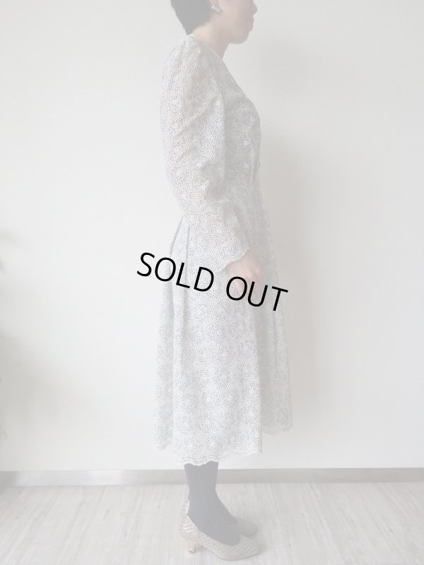 画像4: ★ドットにお花刺繍のエレガントキュートワンピ