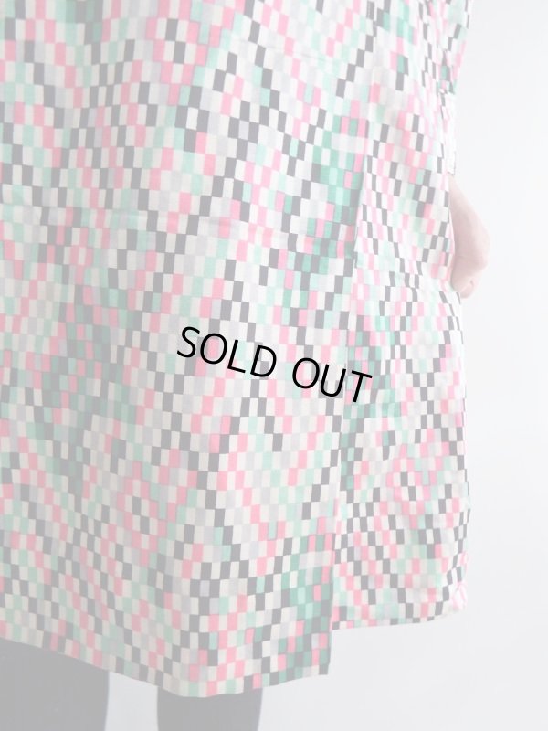 画像11: ★レトロ度満点！幾何学柄ワンピ