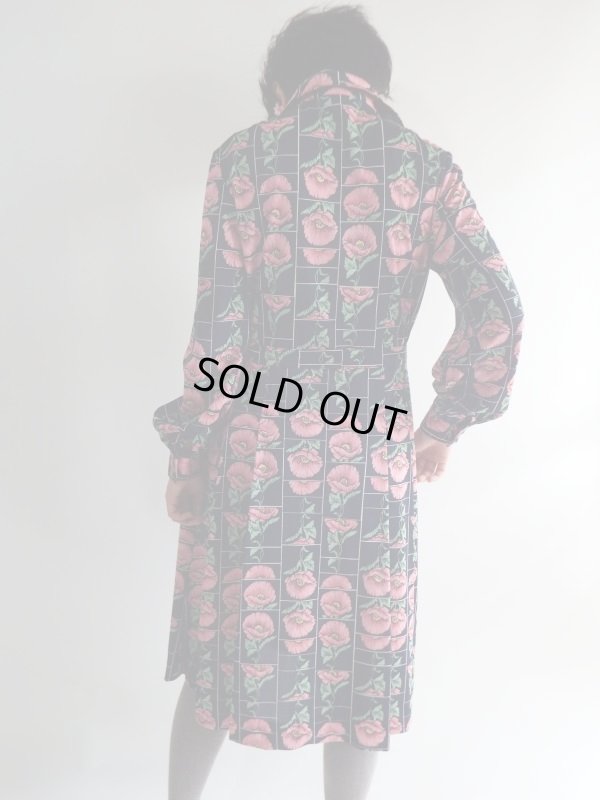 画像5: ★お仕立て品*紺地にレトロなお花柄ワンピ