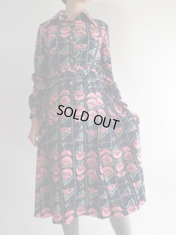 画像3: ★お仕立て品*紺地にレトロなお花柄ワンピ