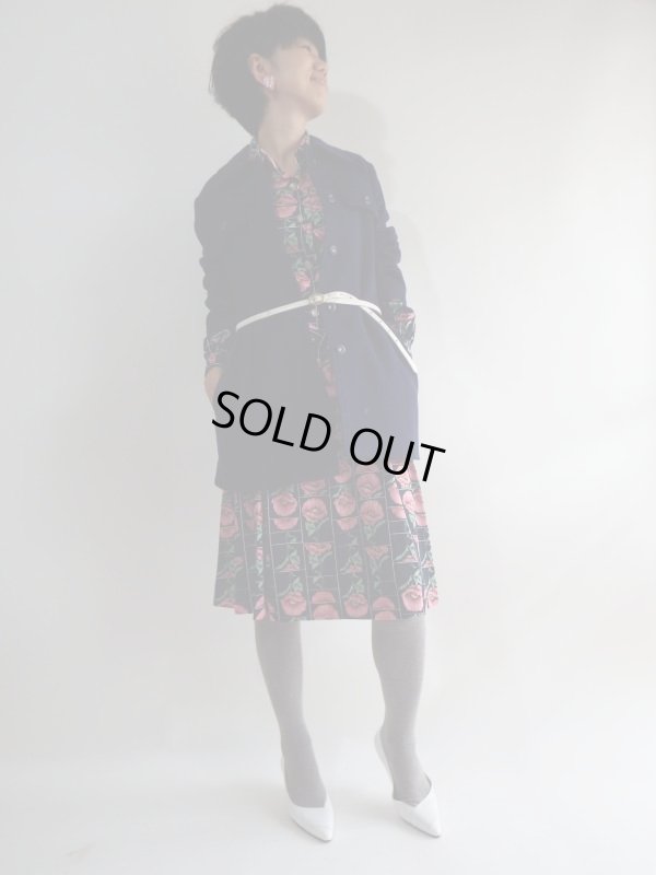 画像10: ★お仕立て品*紺地にレトロなお花柄ワンピ