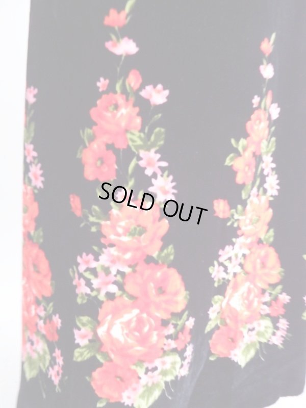 画像9: ★お仕立て品*お花柄のベルベッド素材の豪華セットアップ【送料無料】