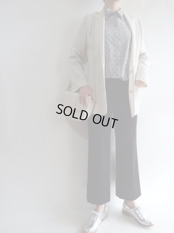 画像4: 二重襟の黒ドットフリルブラウス