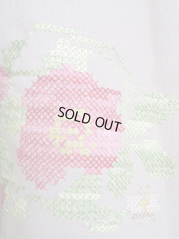 画像4: お花ステッチのクラシカルワンピ