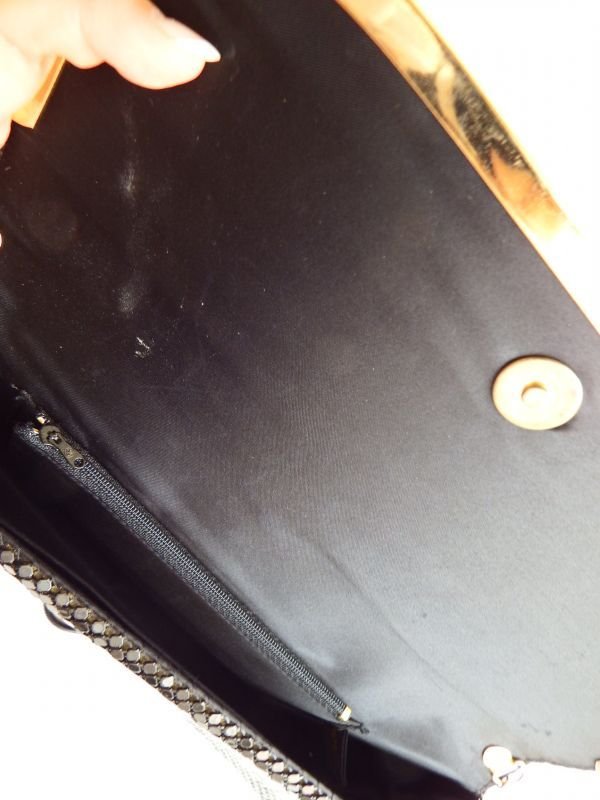 画像6: メタリックデザインのショルダーバッグ