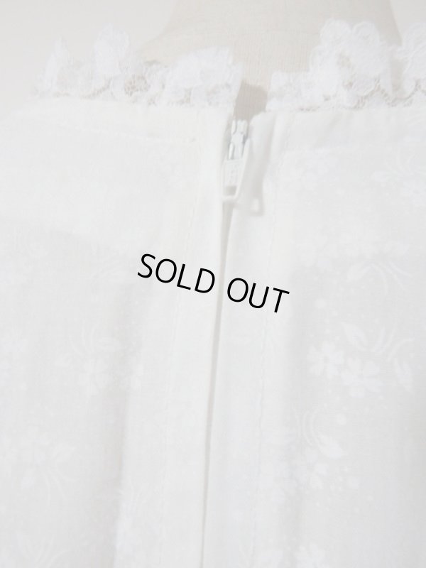 画像6: お花柄のレースフリルワンピ