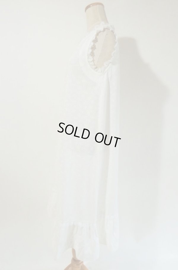 画像4: お花柄のレースフリルワンピ