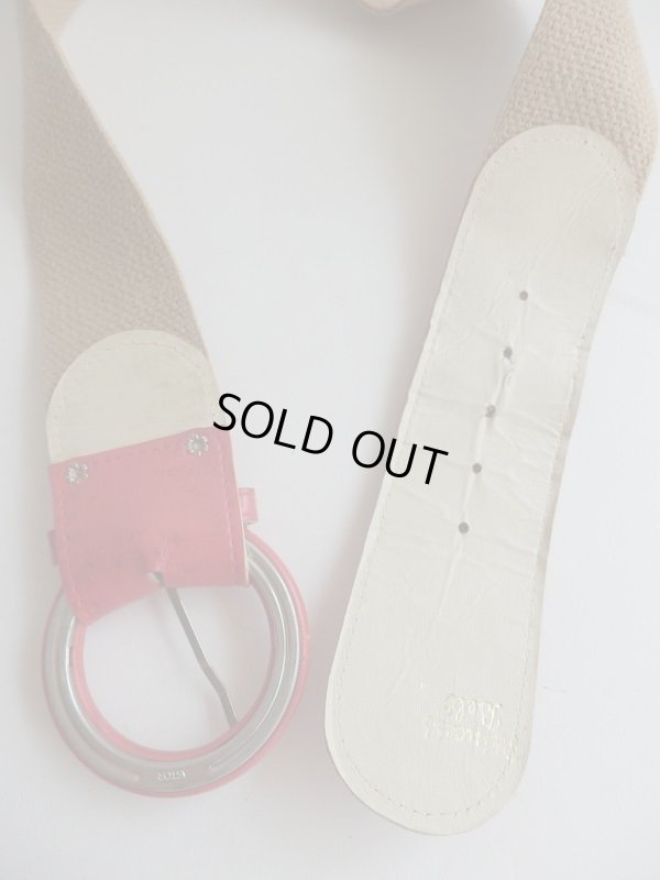 裏面に少々汚れあります