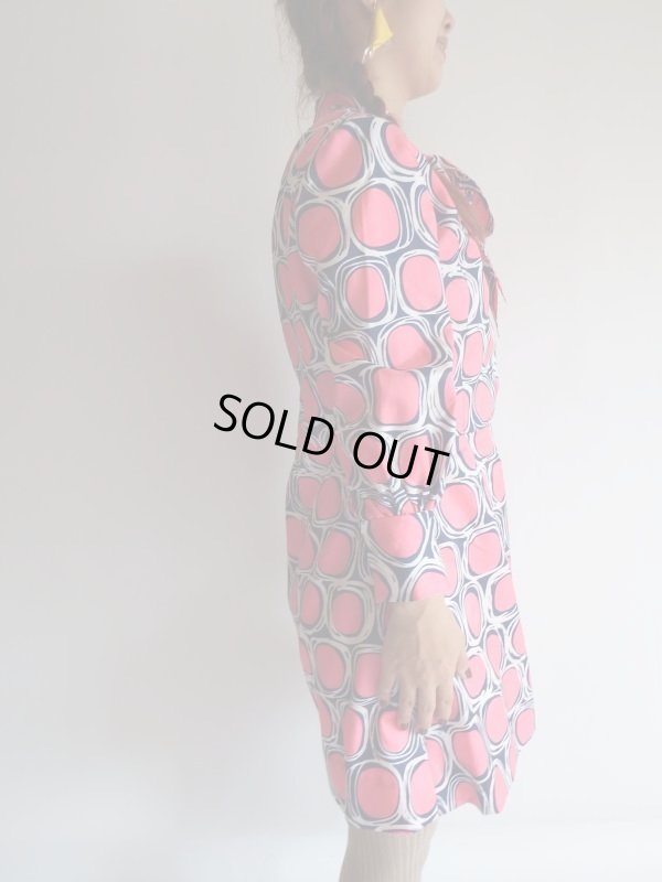 画像4: コーデの鮮度を上げるならこのインパクト