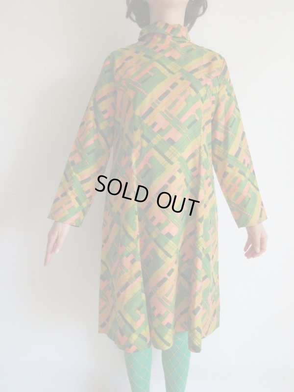 画像4: グリーン系ペイントチェック柄ワンピ【送料無料】