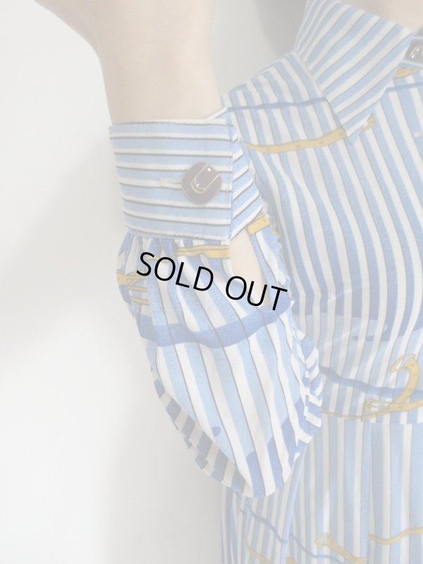 画像6: 黄色いベルト柄のワンピース