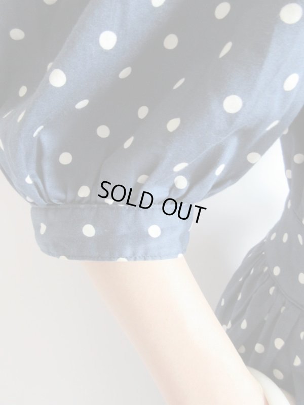 画像7: 上品ネイビーに水玉のパフスリーブワンピ【送料無料】