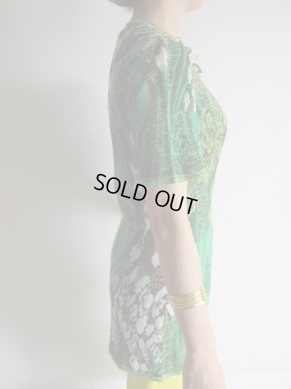 画像4: イタリア製*大きな草花柄のニットカーデ