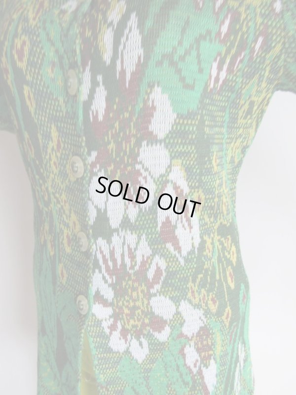 画像7: イタリア製*大きな草花柄のニットカーデ