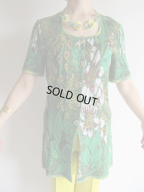 画像3: イタリア製*大きな草花柄のニットカーデ