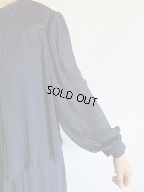 画像9: 直感で選ぶのは無敵のネイビー