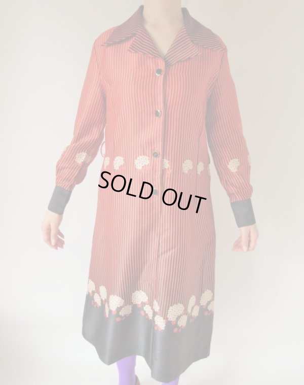 画像3: アジサイとストライプ柄のワンピース