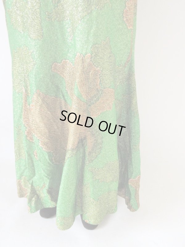 画像9: まるで着物を纏っているかのような