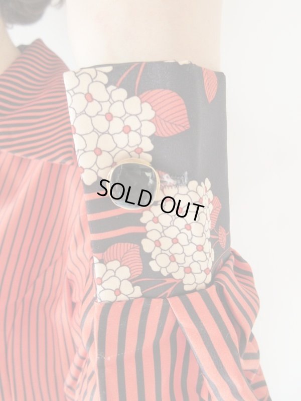 画像8: アジサイとストライプ柄のワンピース