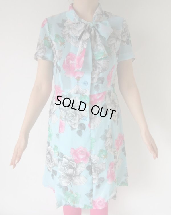画像3: 清涼感のある爽やかリボンタイワンピース