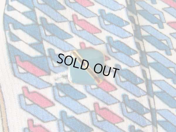 画像9: レトロデザインの変形ストライプのワンピース