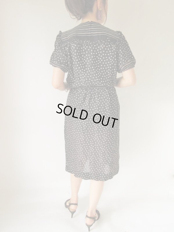 画像6: 赤いリップと一緒に