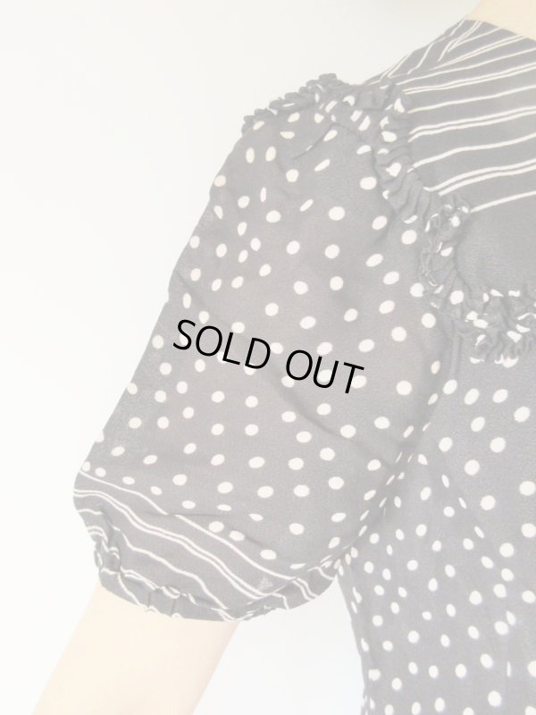 画像9: 赤いリップと一緒に