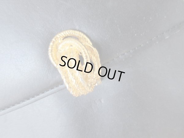 画像9: ドレス感が加速する