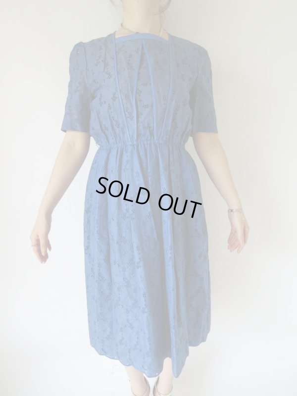 画像3: お花刺繍のワンピース