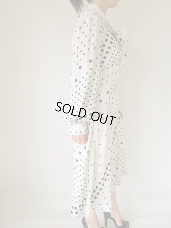 画像5: このシルエットから目が離せない