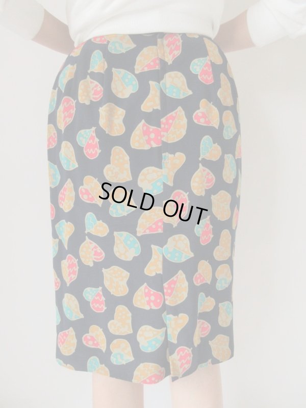 画像5: リーフ柄のラップ風デザインスカート