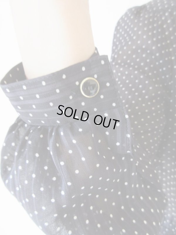 画像8: 安定の白ドットワンピース