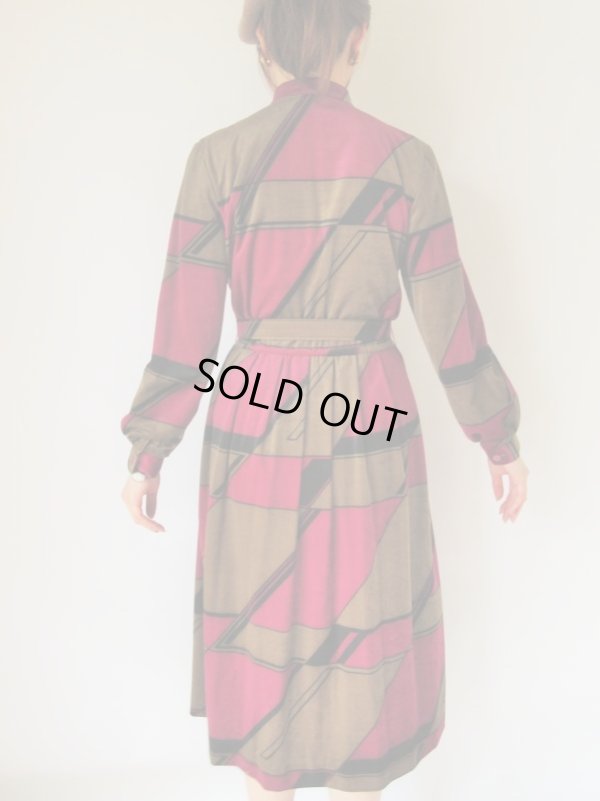 画像5: 未使用*ベロアタッチのシックワンピース