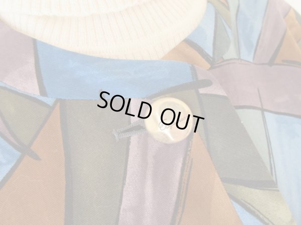 画像6: 英字ロゴボタンの大人カラーリングアウター