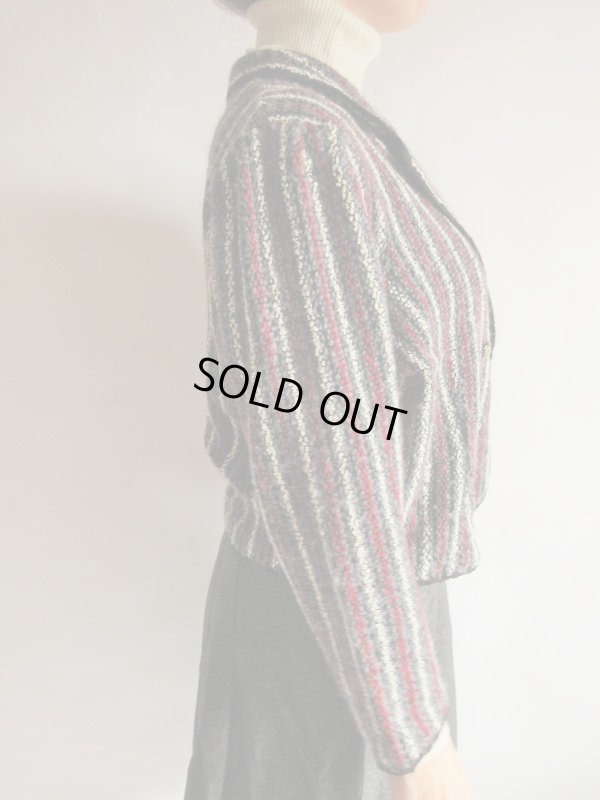 画像4: モード顔のニットジャケット