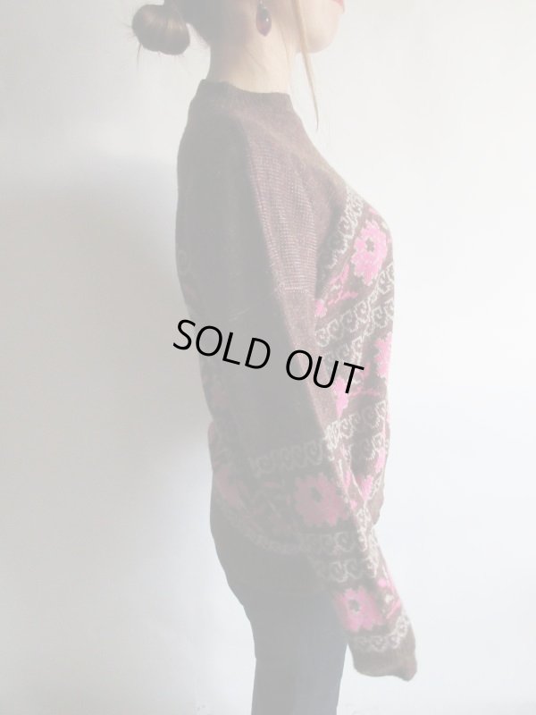 画像4: チャーミングフラワーデザインニット